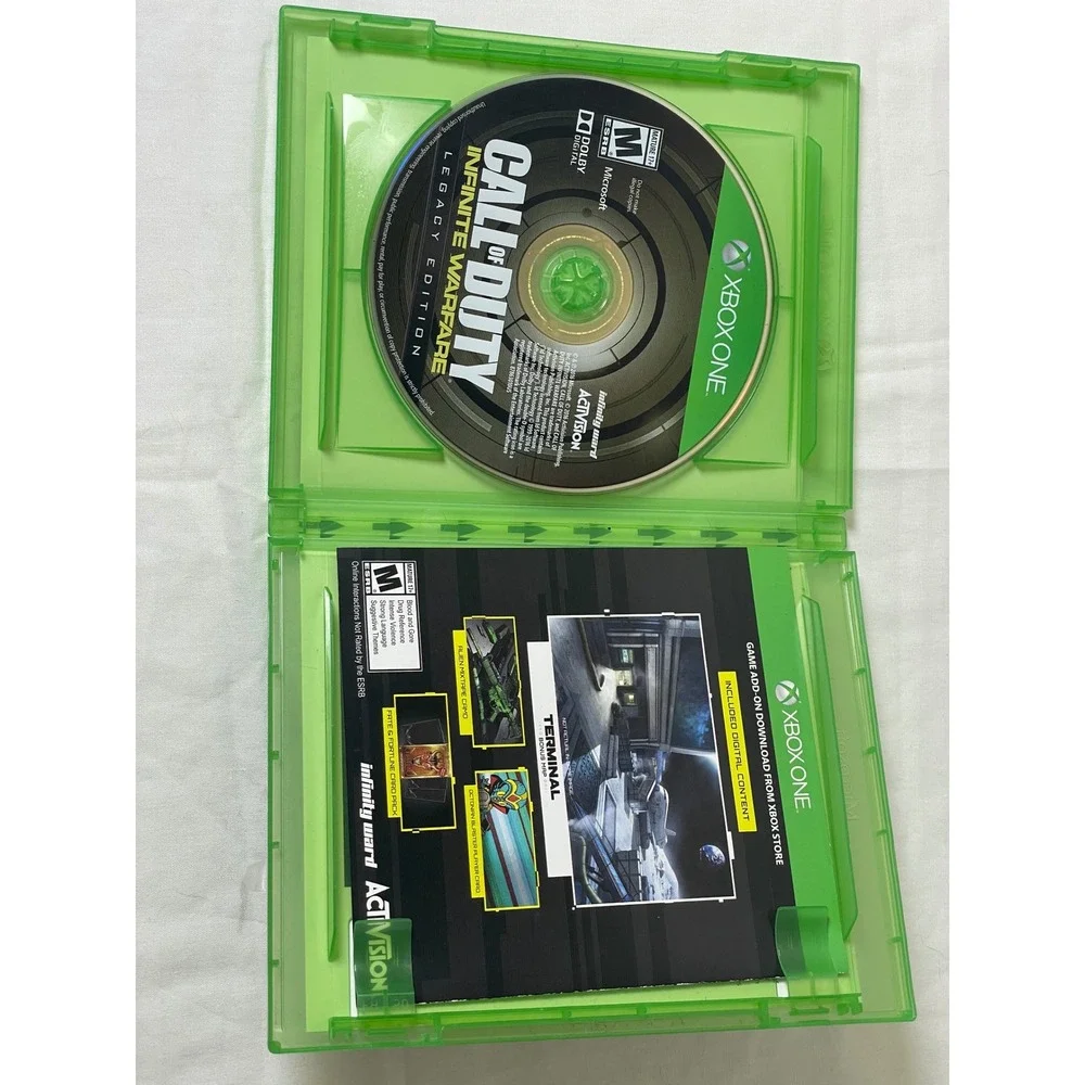 Activision Call of Duty Infinite Warfare Xbox One‎ Size Green Excellent Legacy